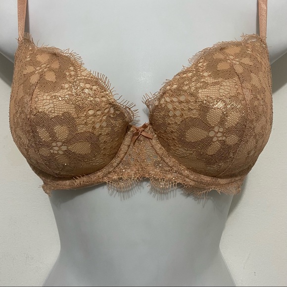 Victoria Secret Dream Angels Lined Demi Lace Beige Bra Size 32D - Picture 6 of 11